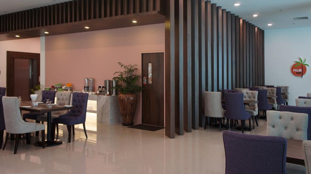 Wyne Hotel Yangon Bagian luar foto